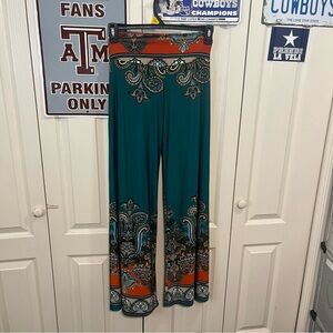Route Women’s Paisley and Floral Wide-Leg Pants